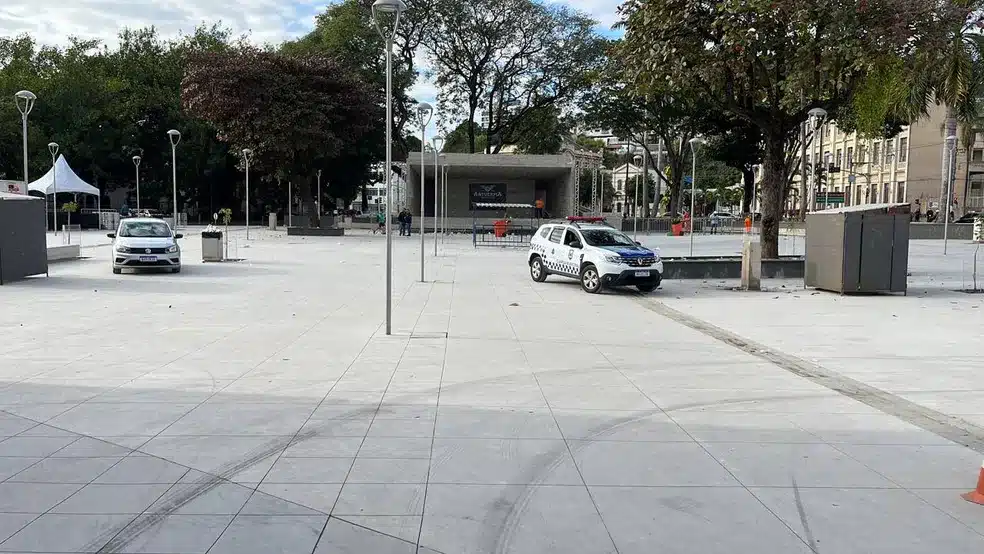 Revitalização da Praça Antônio Carlos em Juiz de Fora é Concluída Após 12 Meses de Trabalho e Investimento de R$ 5,7 Milhões